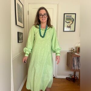 70s Vintage Lime Green Cotton Blend Caftan with Embroidered Flowers